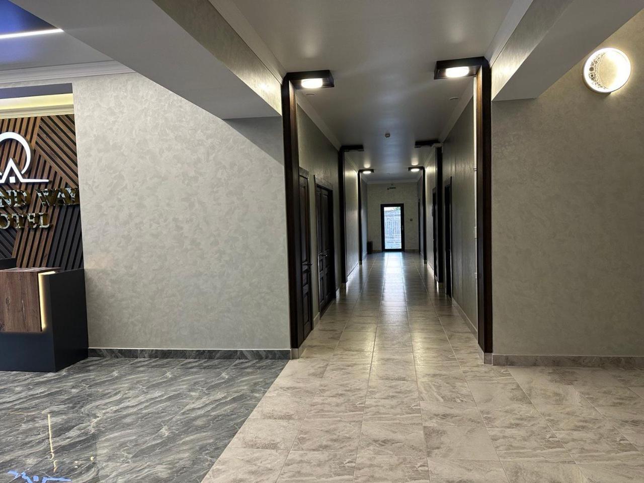 Grand Way Hotel Taraz Extérieur photo